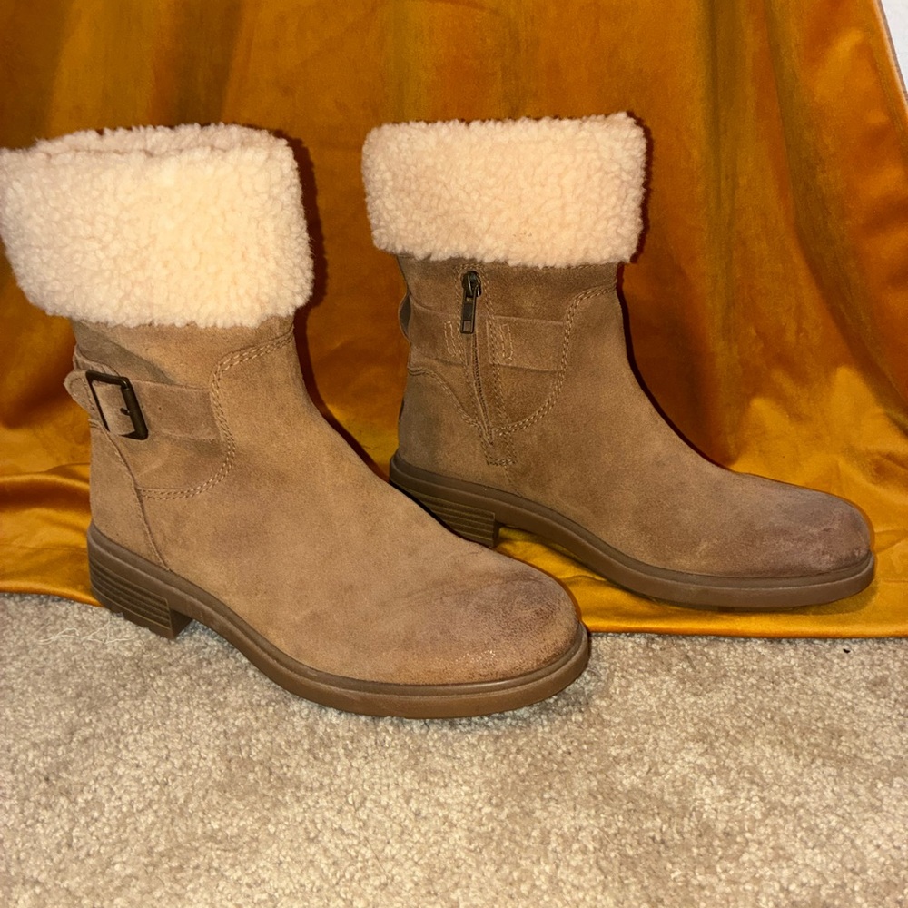 Ugg Suede and Shearling Boot - Brown